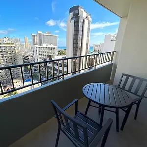 Royal Kuhio 1713 - Spacious With Stunning Views In The Heart Of Waikiki! Honolulu